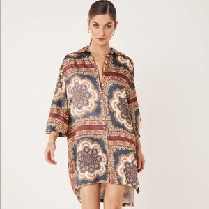 ❤️I S O❤️ spell rumour print dress in regal